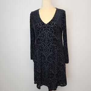 Danillo Boutique Velvet Dress Size 14 Black Acanthus Print V-neck Long Sleeve